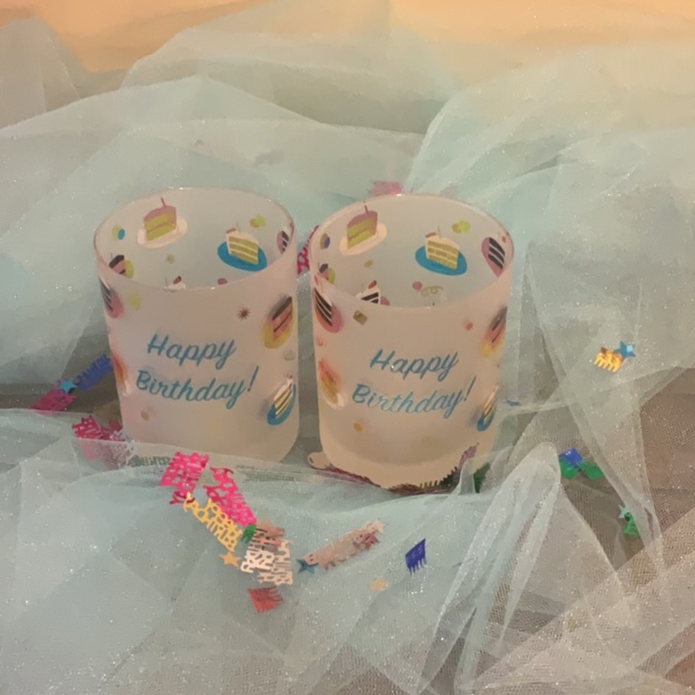 NWT 12oz Festive Happy Birthday Frosted Glass